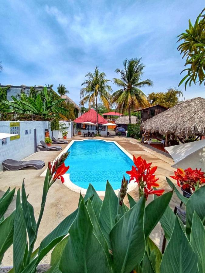 Hotel Tunco Lodge La Libertad Esterno foto