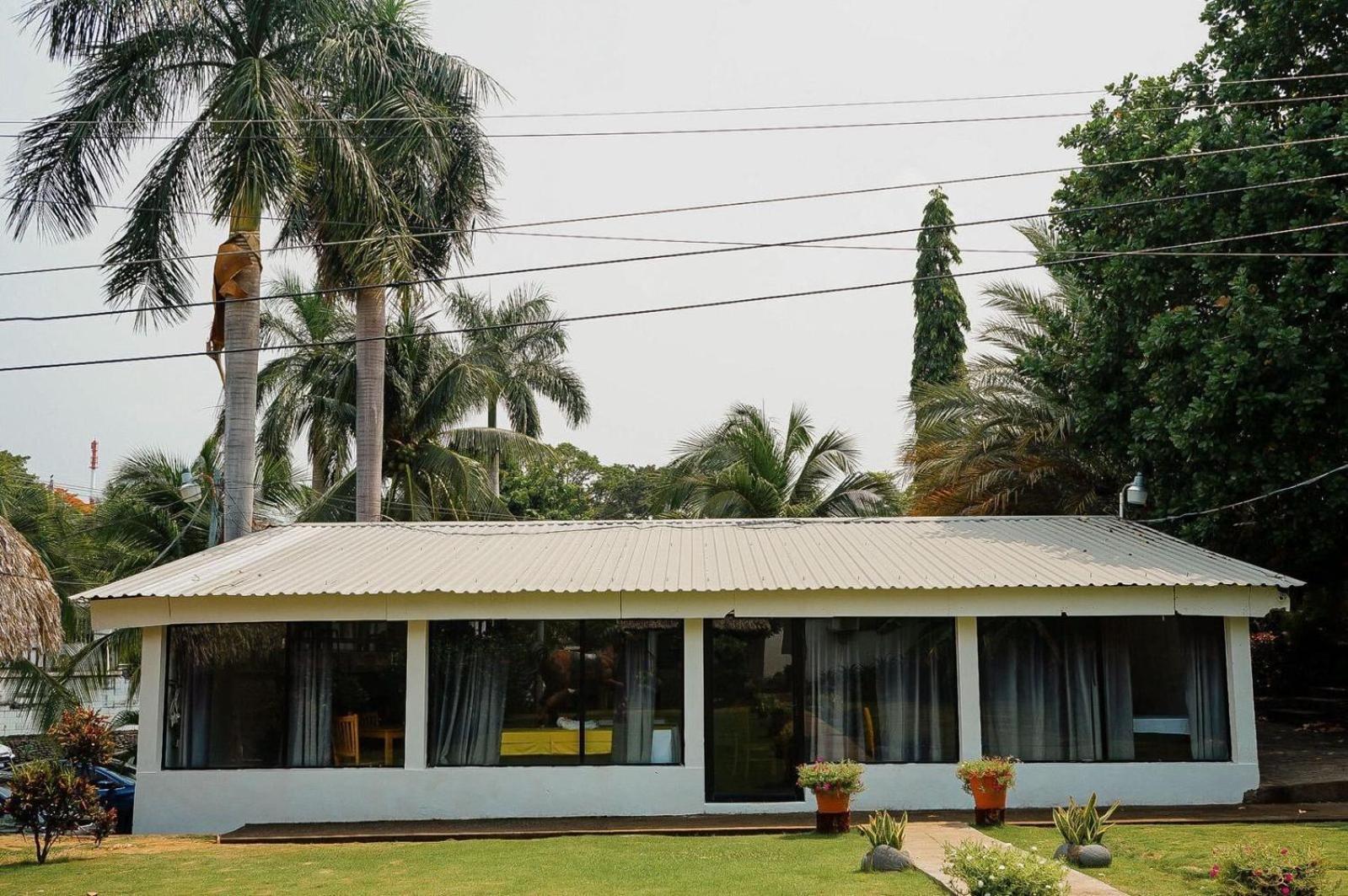 Hotel Tunco Lodge La Libertad Esterno foto