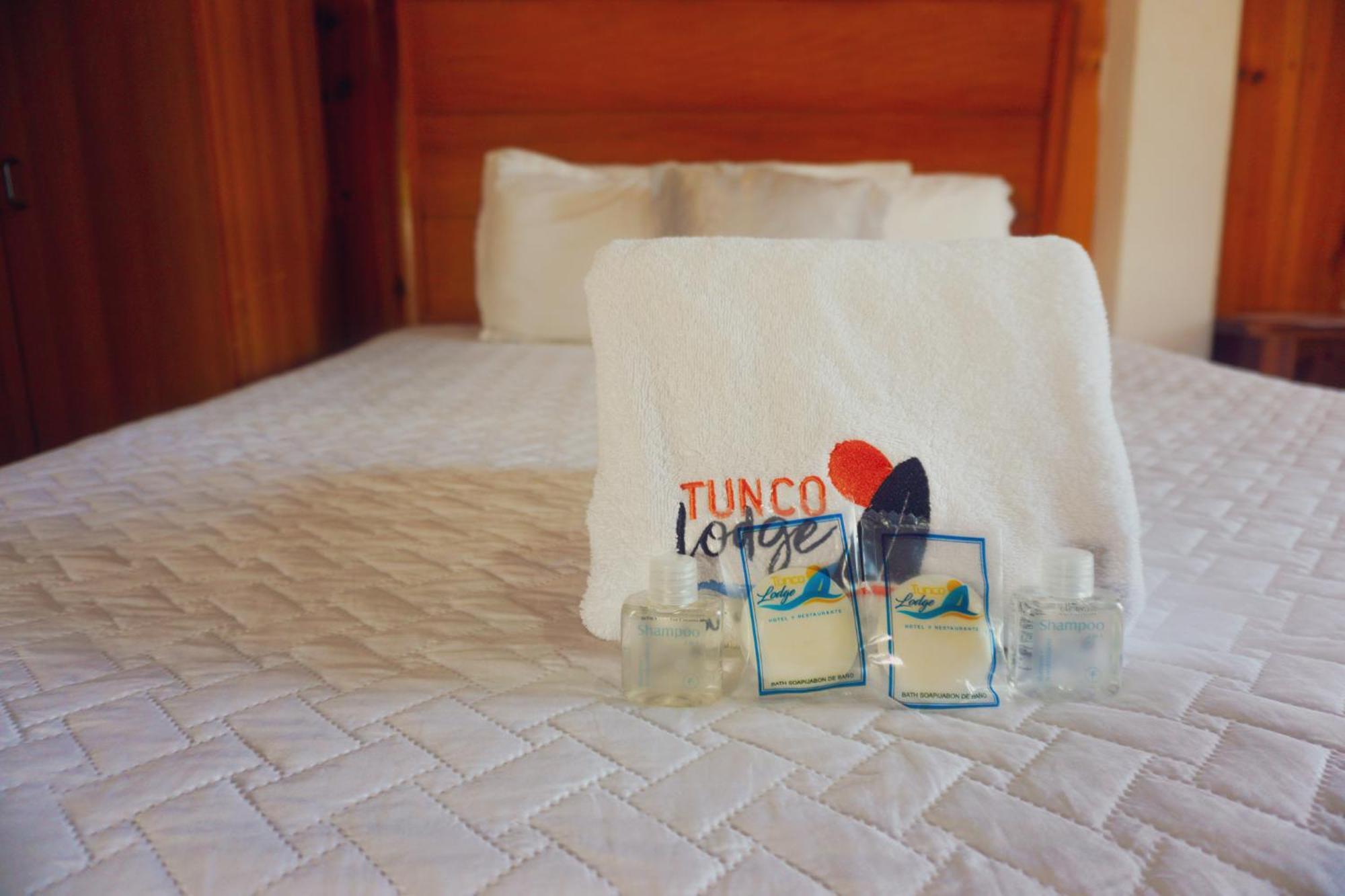 Hotel Tunco Lodge La Libertad Esterno foto